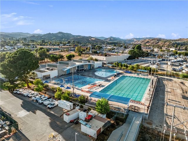 28428 Oak Valley, Castaic, CA 91384