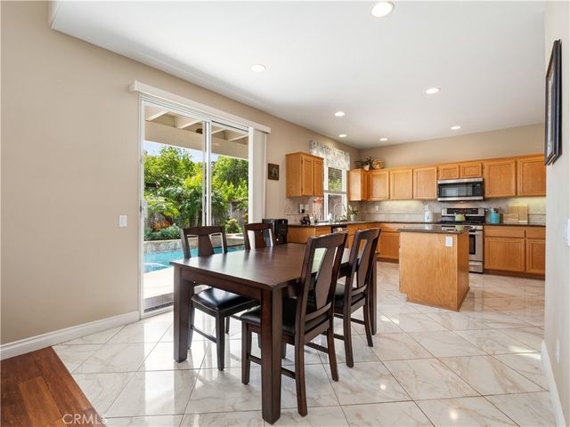28428 Oak Valley, Castaic, CA 91384