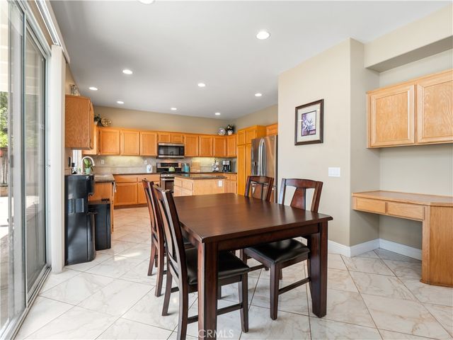 28428 Oak Valley, Castaic, CA 91384