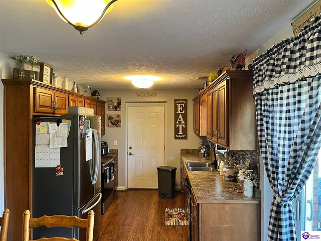 551 Charlemagne Boulevard, Elizabethtown, KY 42701