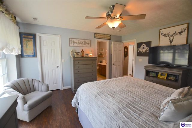 551 Charlemagne Boulevard, Elizabethtown, KY 42701