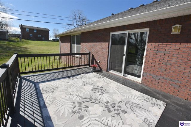 551 Charlemagne Boulevard, Elizabethtown, KY 42701