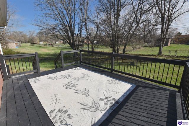 551 Charlemagne Boulevard, Elizabethtown, KY 42701