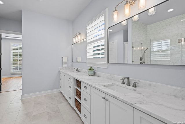 11103 Kendall Canyon, San Antonio, TX 78255