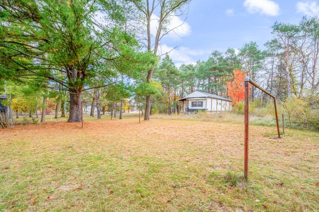 18751 16 Mile Rd, Big Rapids, MI 49307