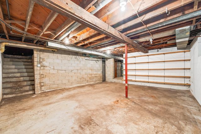 18751 16 Mile Rd, Big Rapids, MI 49307