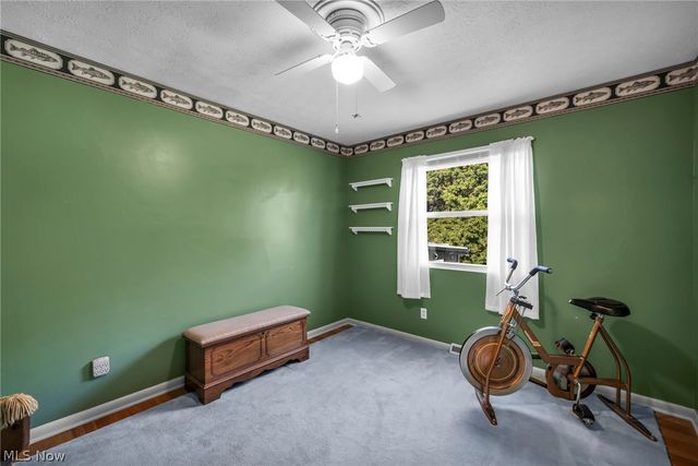 1347 S Polen Avenue, Mogadore, OH 44260
