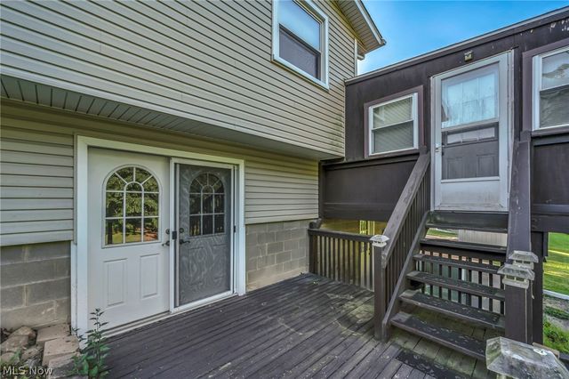 1347 S Polen Avenue, Mogadore, OH 44260