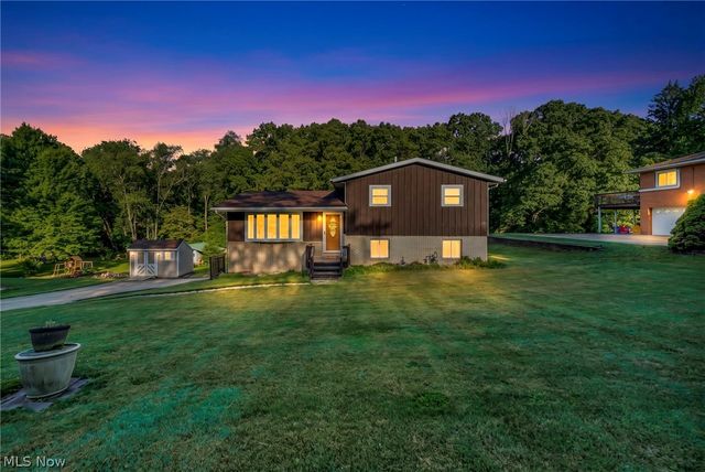 1347 S Polen Avenue, Mogadore, OH 44260