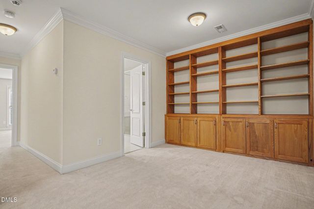 8119 Lloyd Allyns Way, Raleigh, NC 27615