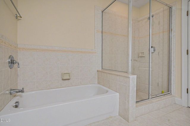 8119 Lloyd Allyns Way, Raleigh, NC 27615