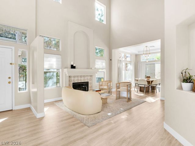 9201 Eagle Ridge Drive, Las Vegas, NV 89134