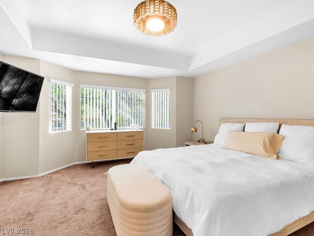 9201 Eagle Ridge Drive, Las Vegas, NV 89134