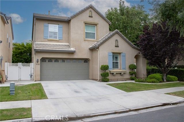 8302 Allyn Bacon, Bakersfield, CA 93311