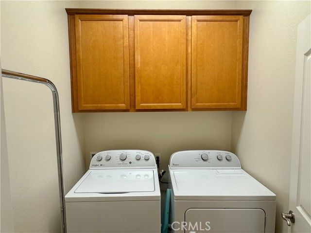 8302 Allyn Bacon, Bakersfield, CA 93311