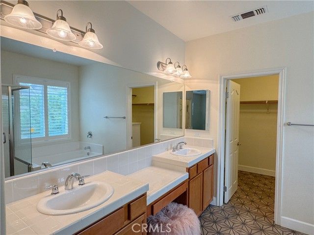 8302 Allyn Bacon, Bakersfield, CA 93311