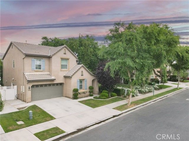 8302 Allyn Bacon, Bakersfield, CA 93311