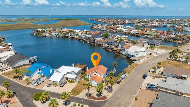 13762 CAYO CANTILES Ct, Corpus Christi, TX 78418