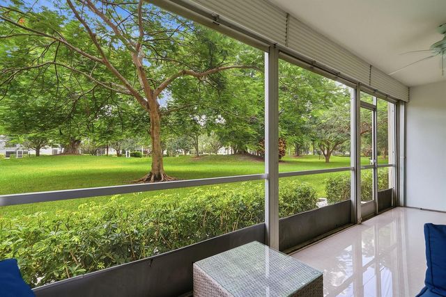 2405 Antigua Circle L1, Coconut Creek, FL 33066