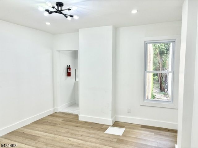 181 Washington St, Trenton City, NJ 08611