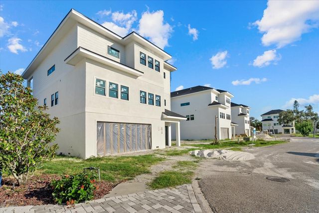 6901 BOCHI CIRCLE, Sarasota, FL 34242