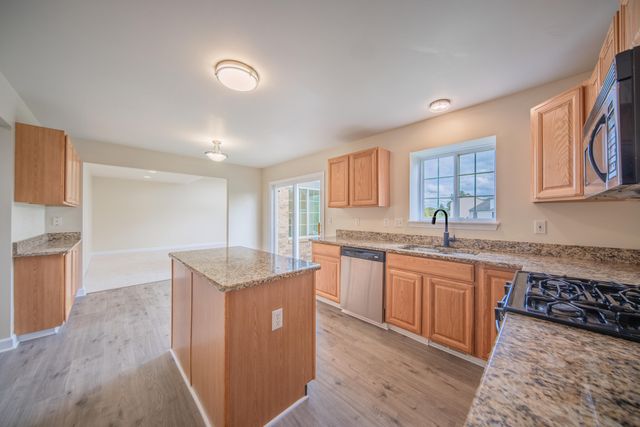 8671 Lilly Drive, Ypsilanti, MI 48197