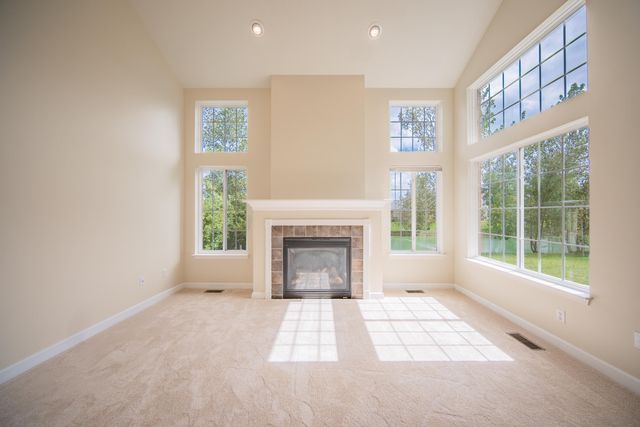 8671 Lilly Drive, Ypsilanti, MI 48197