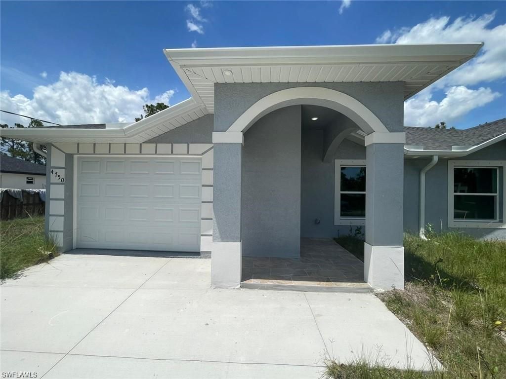 1108/1110 CIRCLE DR, LEHIGH ACRES, FL 33973 — photo 2