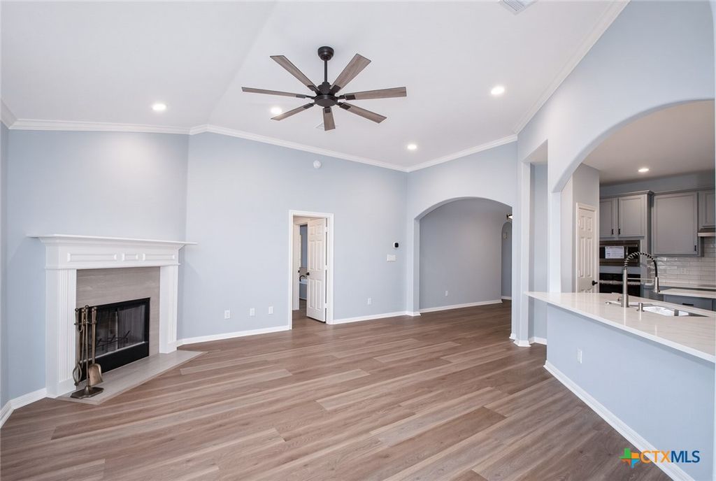Image 32 of property listing at 29000 Colonial Drive, Georgetown, TX 78628