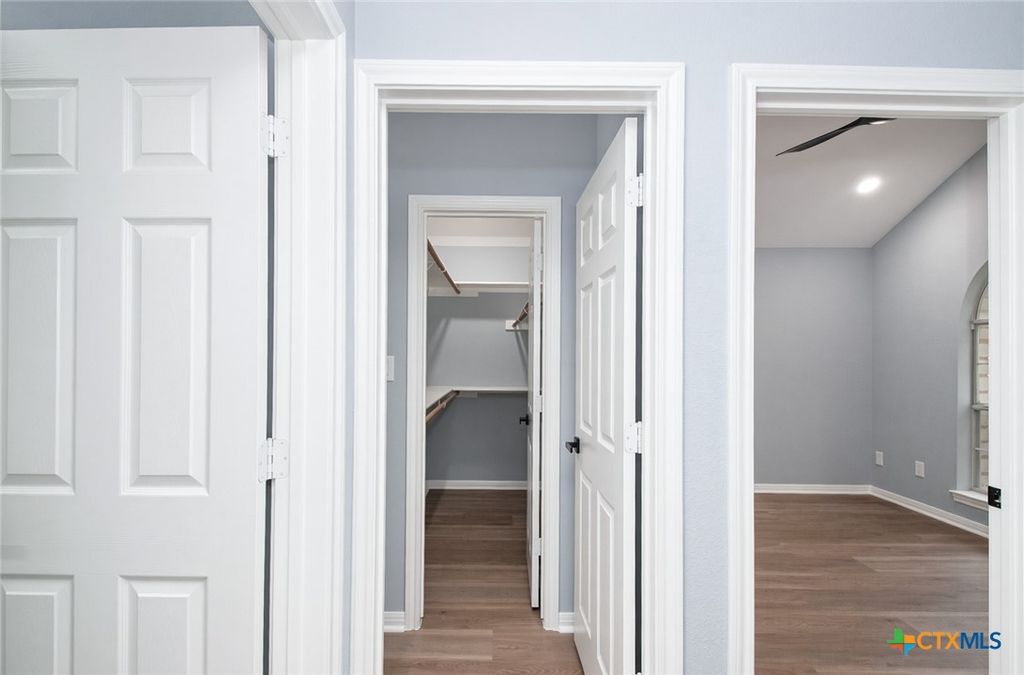Image 34 of property listing at 29000 Colonial Drive, Georgetown, TX 78628