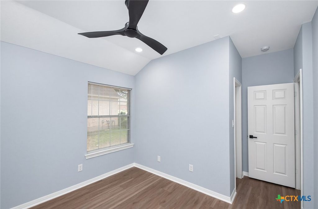 Image 35 of property listing at 29000 Colonial Drive, Georgetown, TX 78628