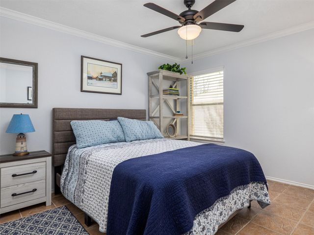 1310 Cedar Crest DR, Cedar Park, TX 78613