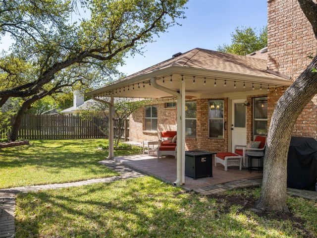 1310 Cedar Crest DR, Cedar Park, TX 78613