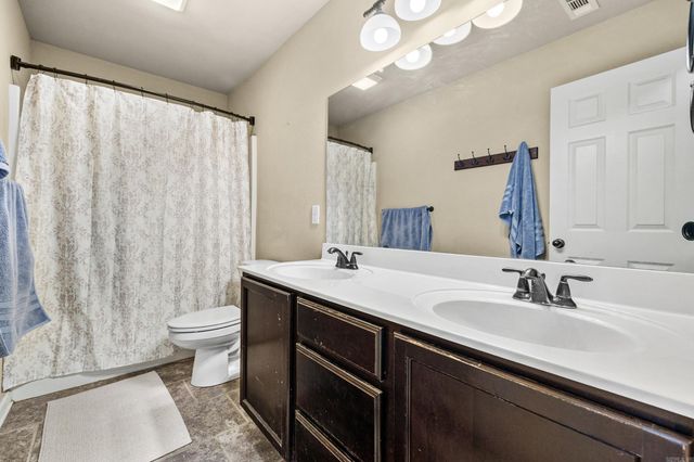 15 Darlington Drive, Cabot, AR 72023