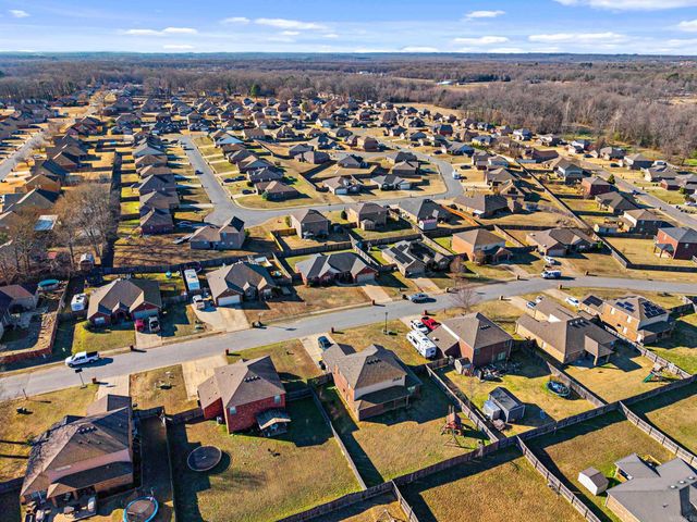 15 Darlington Drive, Cabot, AR 72023