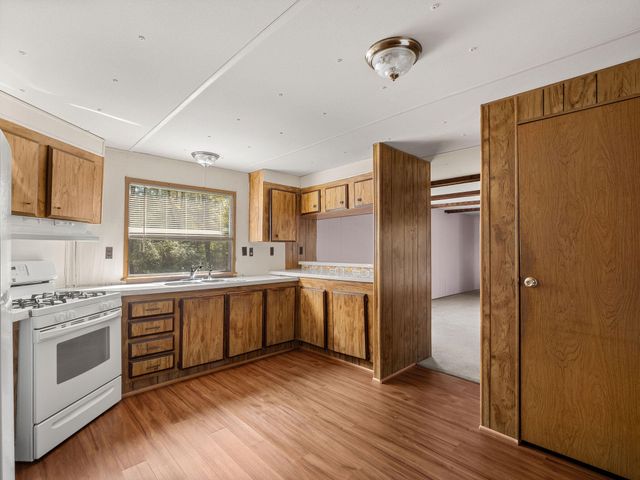 332 Belview Ln, Leesville, LA 71446