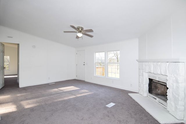 635 Celsor Rd, Hartsville, TN 37074