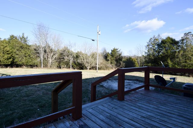 635 Celsor Rd, Hartsville, TN 37074