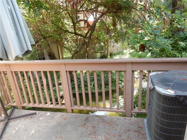 7101 Farralone Avenue 147, Canoga Park, CA 91303