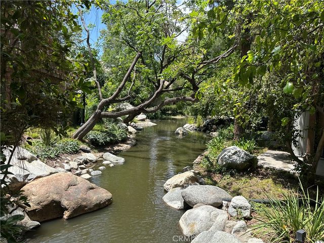 7101 Farralone Avenue 147, Canoga Park, CA 91303
