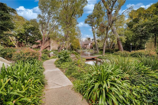 7101 Farralone Avenue 147, Canoga Park, CA 91303