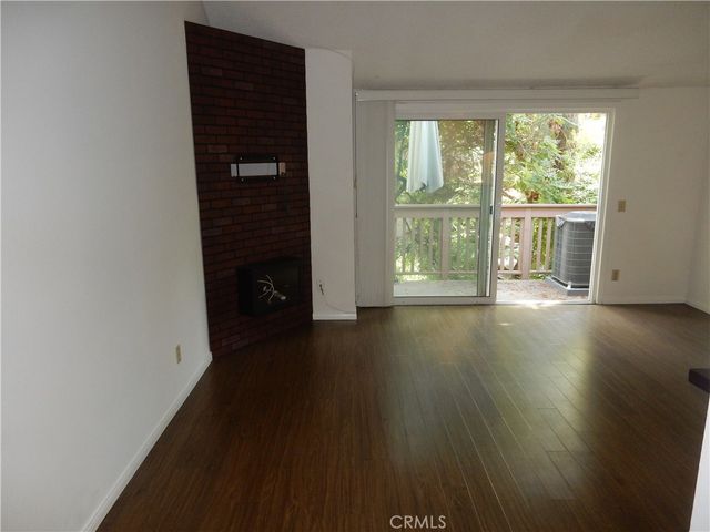 7101 Farralone Avenue 147, Canoga Park, CA 91303