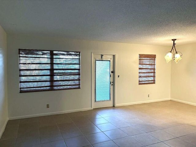 1019 Newport G, Deerfield Beach, FL 33442