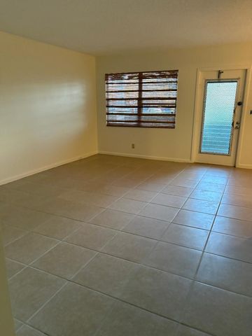 1019 Newport G, Deerfield Beach, FL 33442