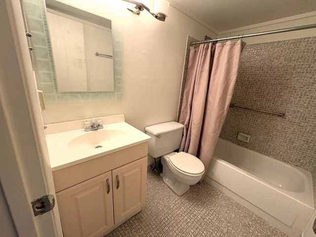 1019 Newport G, Deerfield Beach, FL 33442