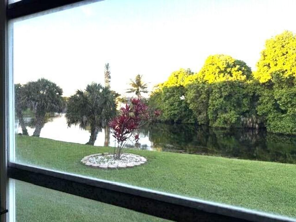 1019 Newport G, Deerfield Beach, FL 33442