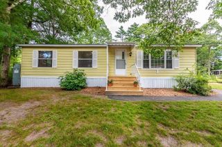 13-4 South Meadow Village, Carver, MA 02330
