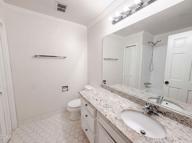 204 Boulder Bluff Trail, Chapel Hill, NC 27516