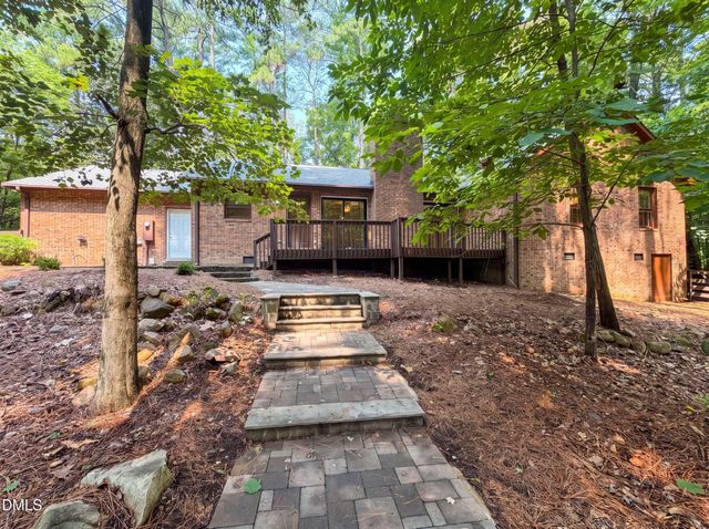 204 Boulder Bluff Trail, Chapel Hill, NC 27516