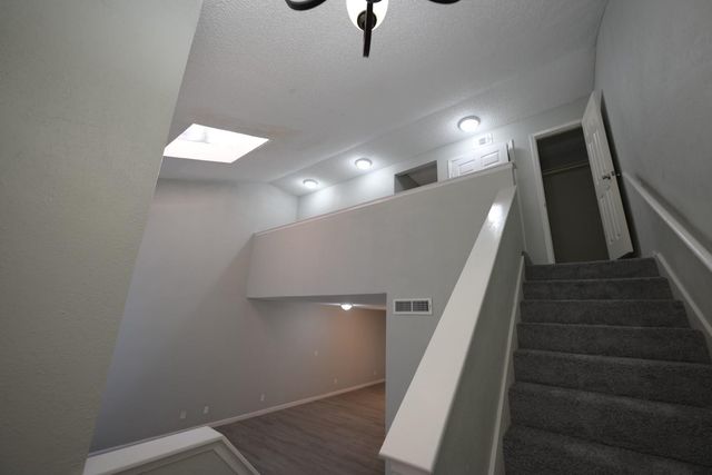 3200 S Gessner 204, Houston, TX 77063